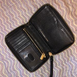 Marc Jacobs Phone Wallet Wristlet